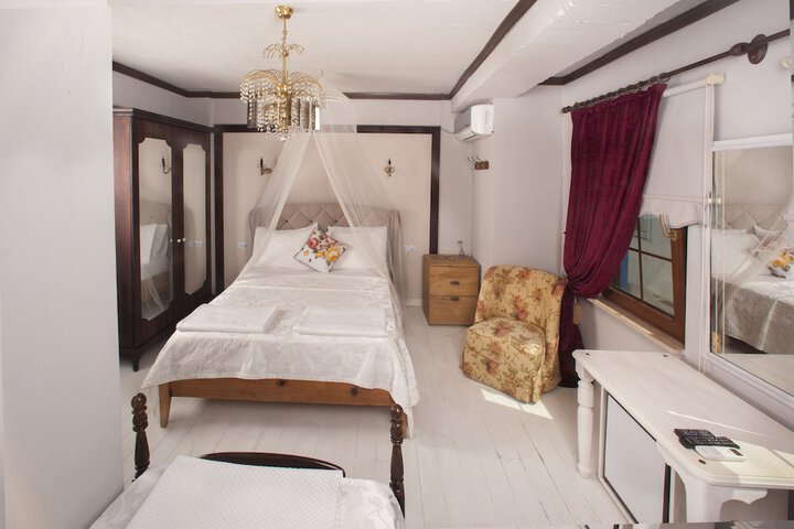 Room 15 of 55