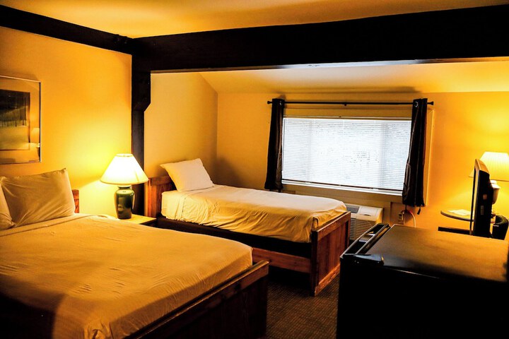 Room 13 of 69
