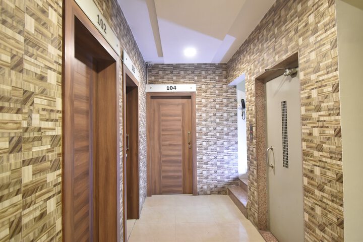 Hotel Candor Amigo in Panvel