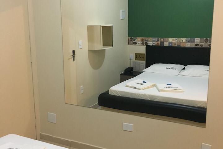 Room 15 of 50