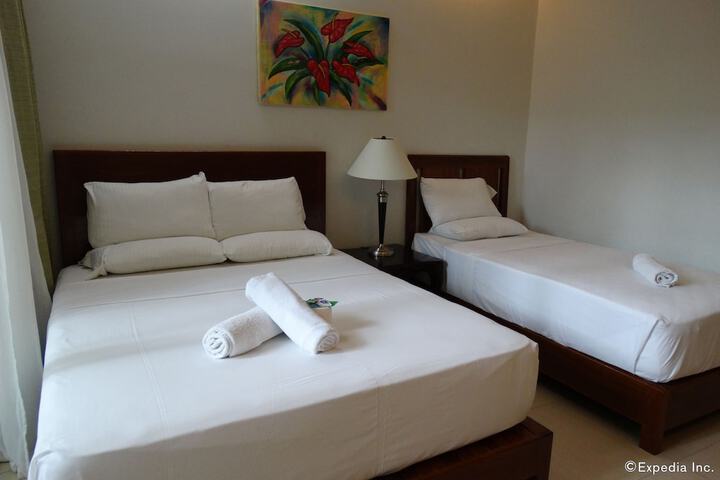 Room 7 of 35