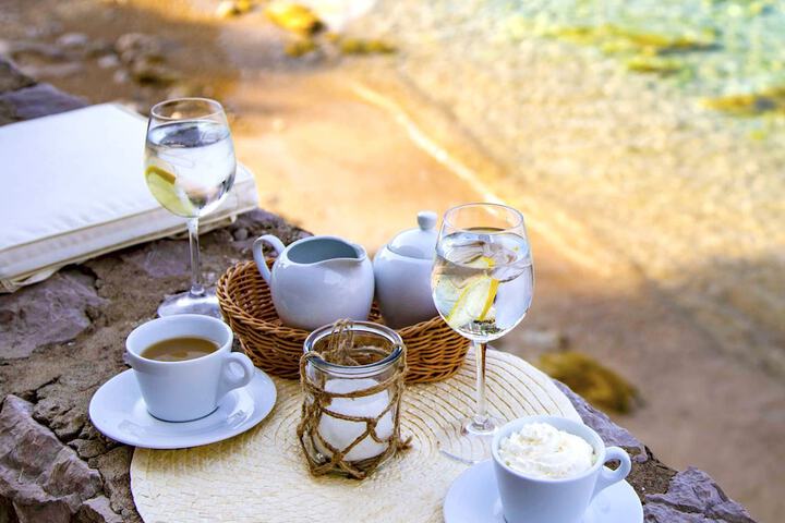 Breakfast/Coffee Service 23 of 75