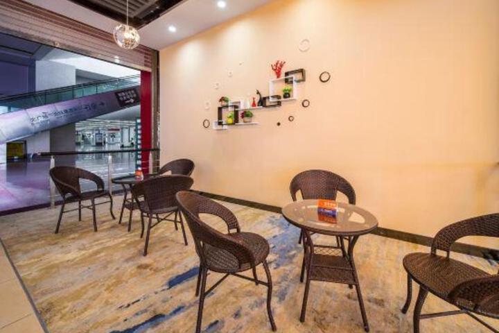 Nanning Tuber Hotel (North Plaza Store of Nanning East Railway Station)