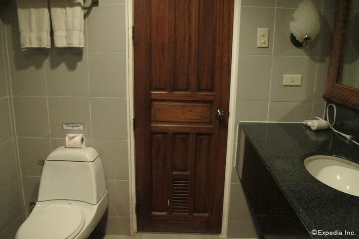 Room 30 of 57