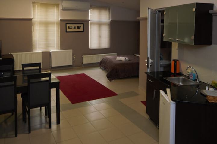 Room 40 of 84
