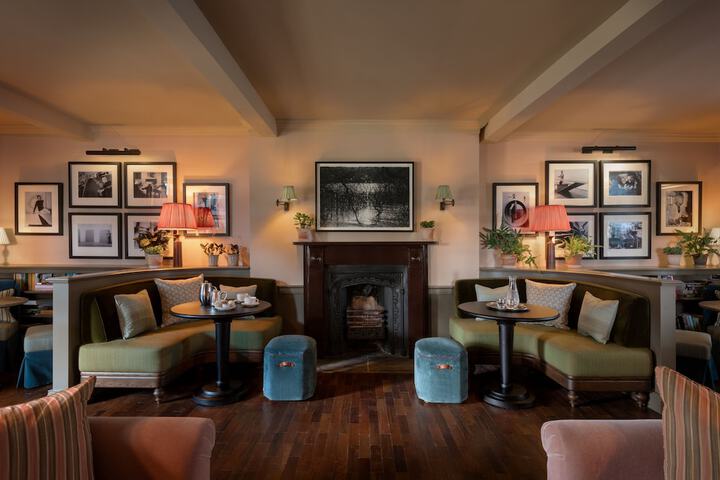 Lounge 60 of 71