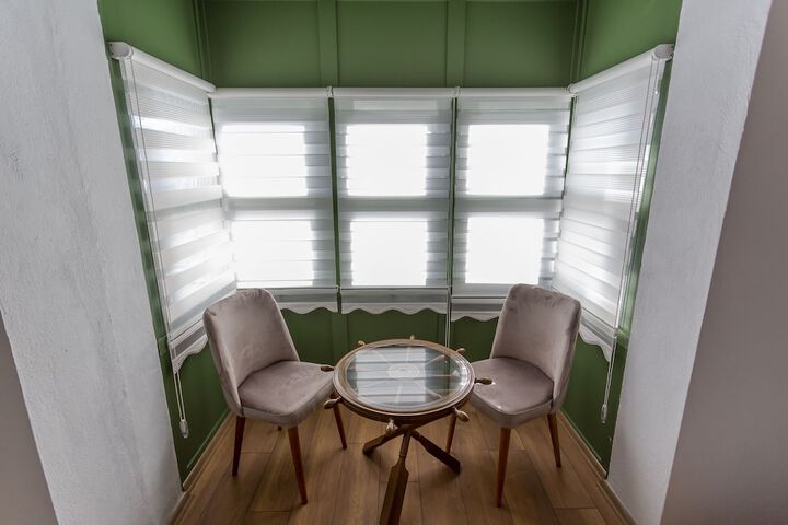 Room 15 of 32