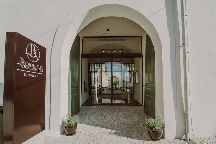 Hotel 90 of 91