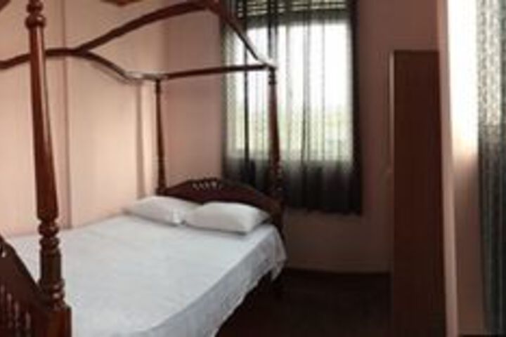 Room 55 of 87