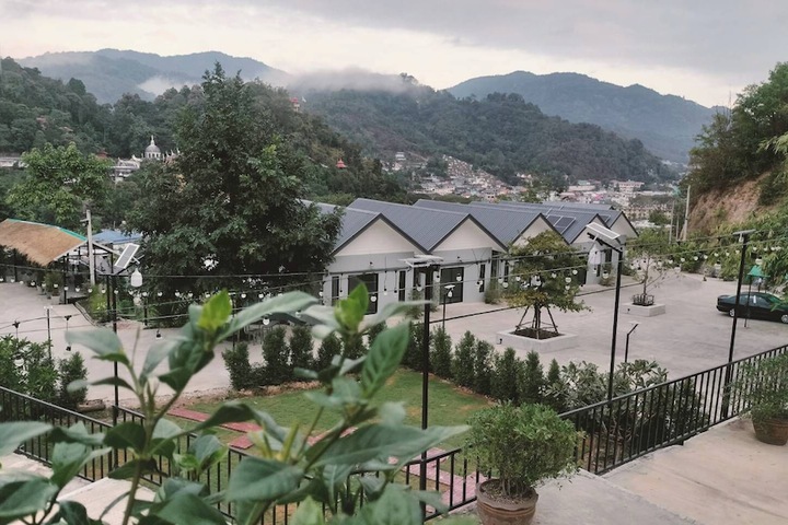 Hotel 17 of 17