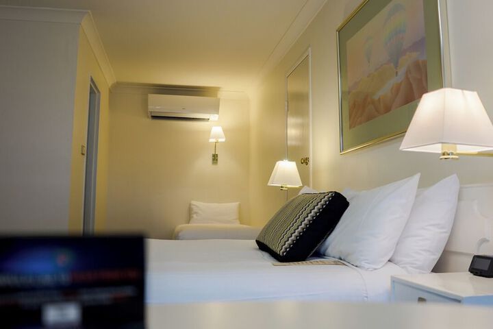 Room 15 of 46