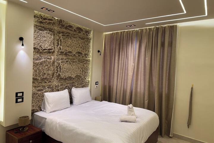Room 65 of 110