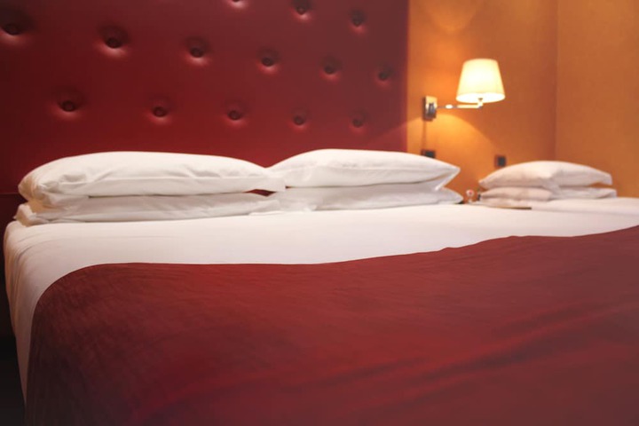 Room 25 of 68