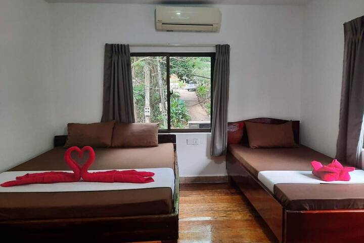 Room 36 of 105