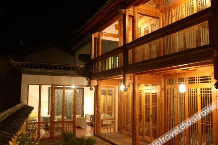 Dali Shaxi Moss Inn