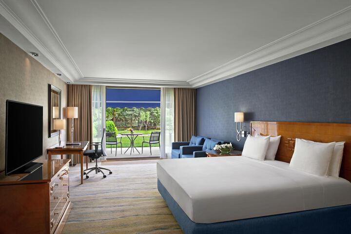 Room 121 of 207