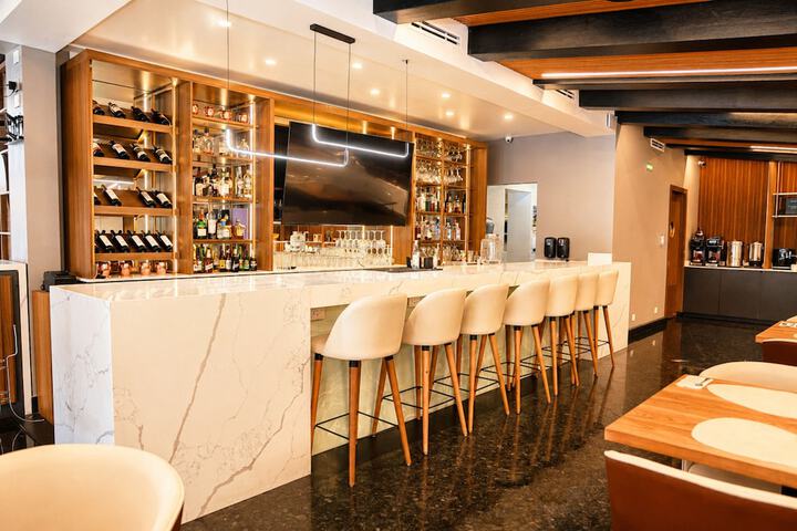 Lounge 119 of 138