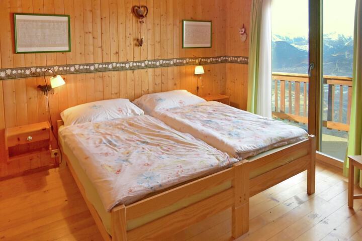 Chalet for 6 People With Views of Veysonnaz in Veysonnaz