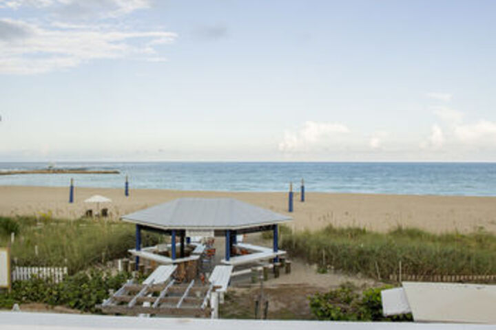 Beach 11 of 82