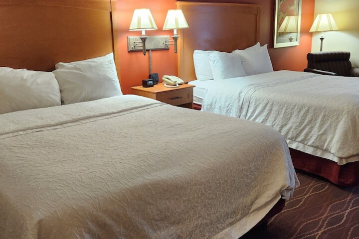 Room 6 of 30