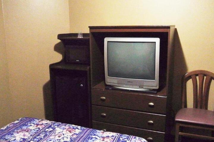 Image of HOLIDAY CAPRI MOTEL