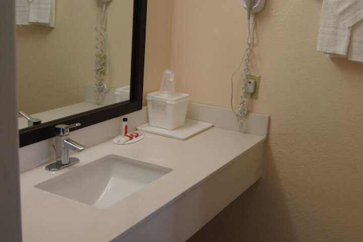 1 Double Bed (4 of 8)