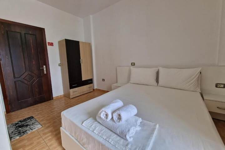 Room 46 of 115