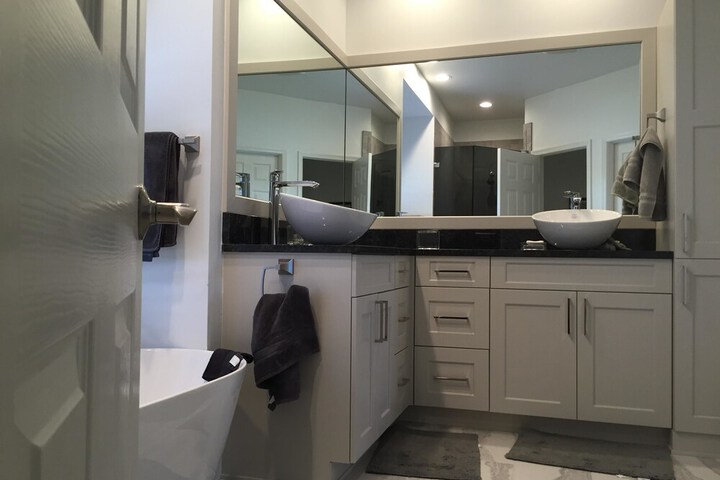 Room 19 of 29