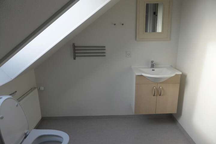Room 16 of 31
