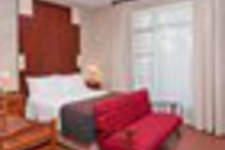 Room 14 of 150