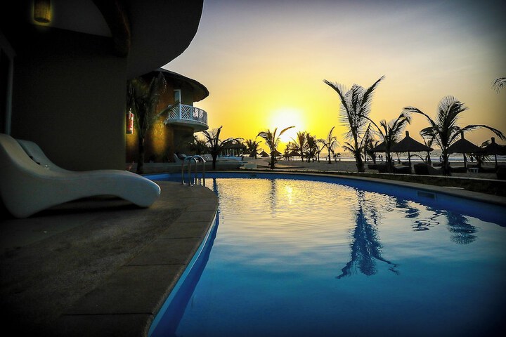 Pool 39 of 111