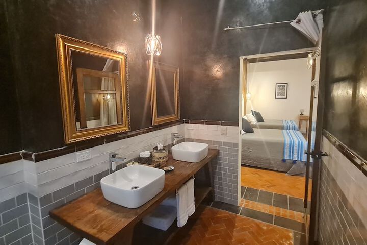 Room 75 of 88