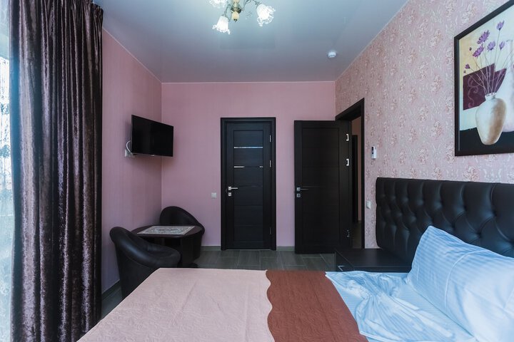 Room 36 of 60