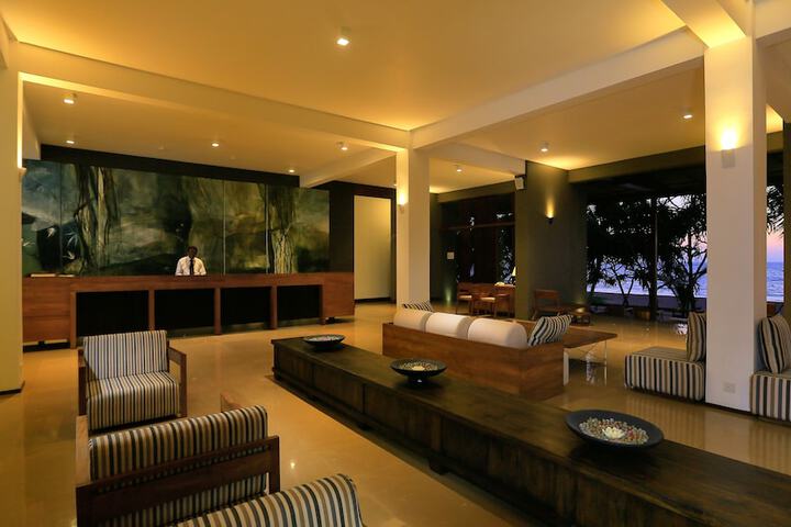 Lobby Entry