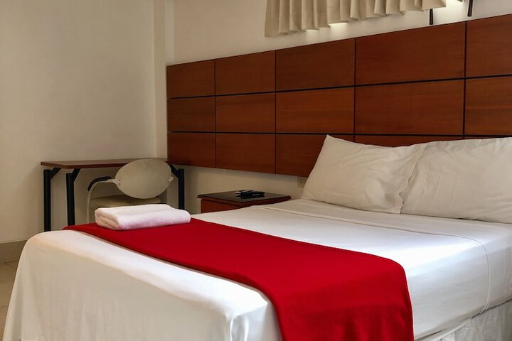 Room 15 of 46