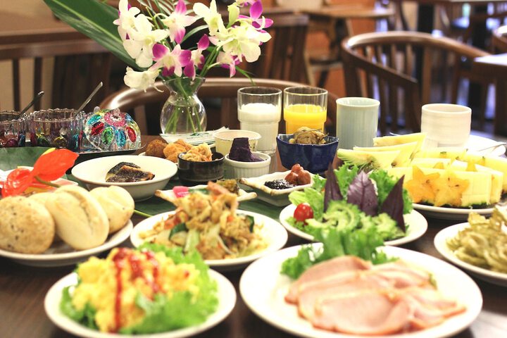 Breakfast/Coffee Service 39 of 56