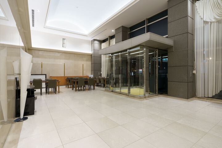 Lobby Entry