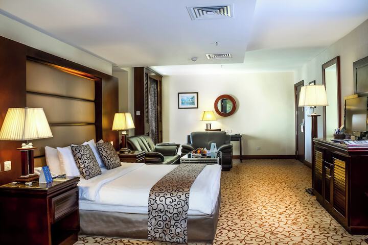 Room 5 of 29