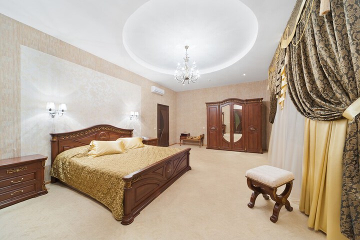 Room 19 of 36