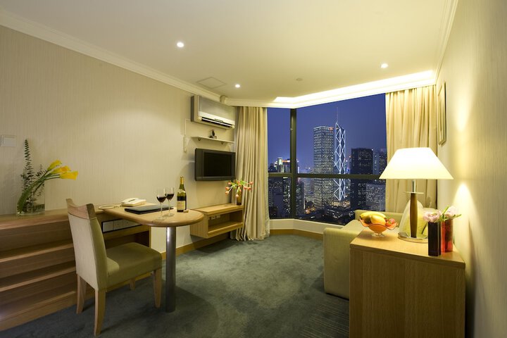 Room 16 of 62