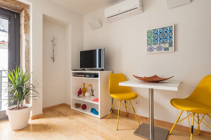 Room 14 of 74