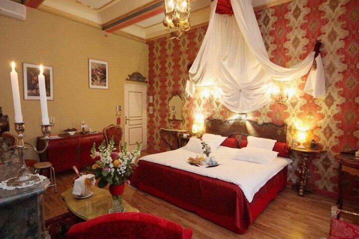 Room 20 of 88