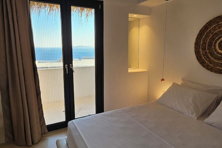 Room 7 of 113