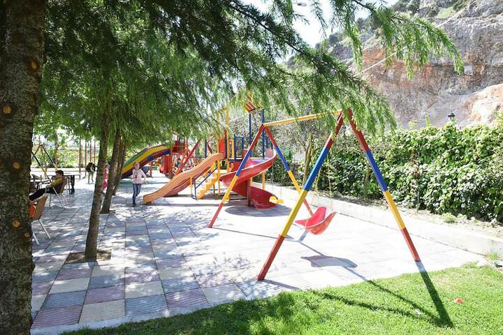 Childrens Activities 85 of 139