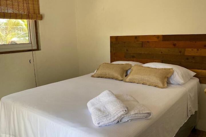 Room 2 of 25