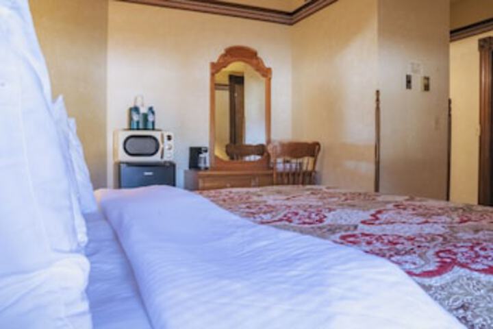 Room 19 of 150