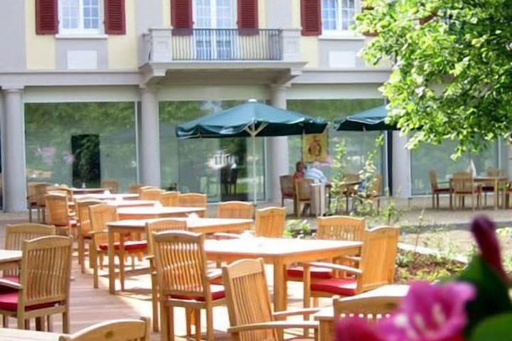 Dining Photos