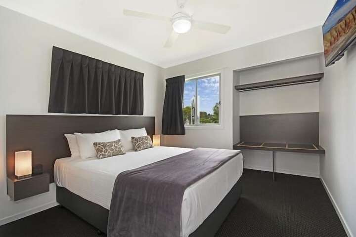Room 5 of 26