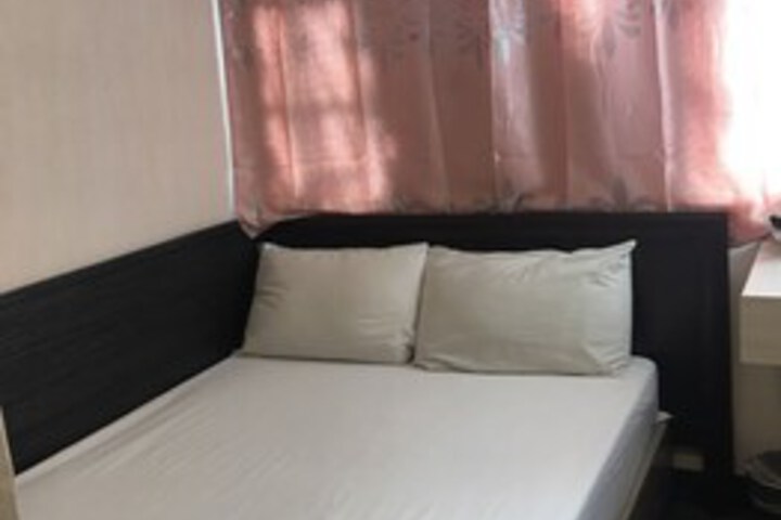 Room 18 of 23