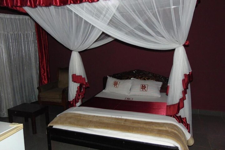 Room 13 of 57